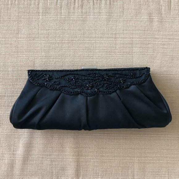 Ann Taylor Black Clutch– Color: Black - Picture 1 of 5